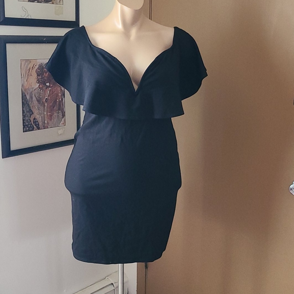 Off the Shoulder Midi Dress